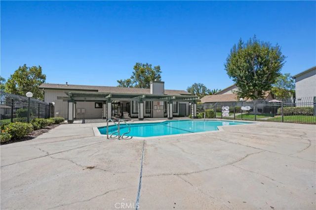 23232 N orange av 2, Lake Forest, CA 92630