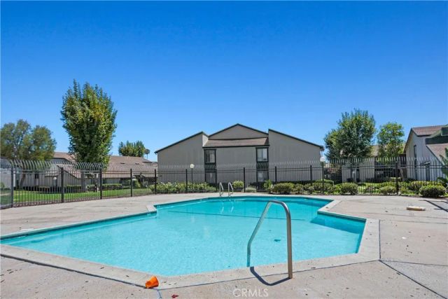 23232 N orange av 2, Lake Forest, CA 92630