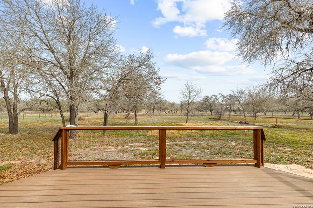205 Patchwork corner, Poteet, TX 78065