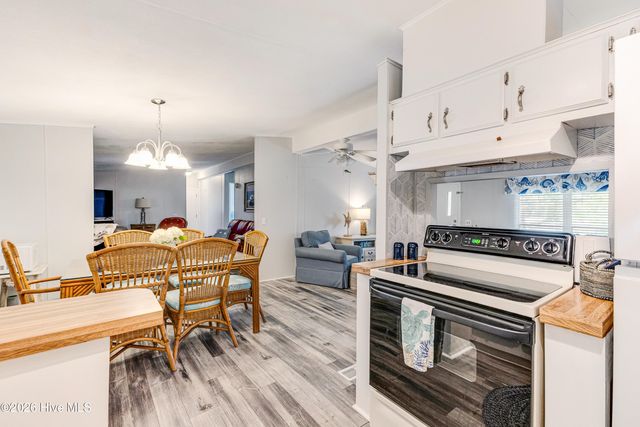 609 Magnolia Drive, Sunset Beach, NC 28468