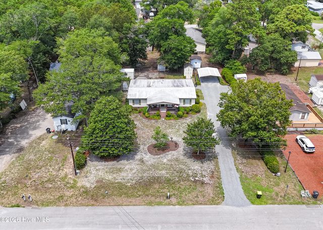 609 Magnolia Drive, Sunset Beach, NC 28468
