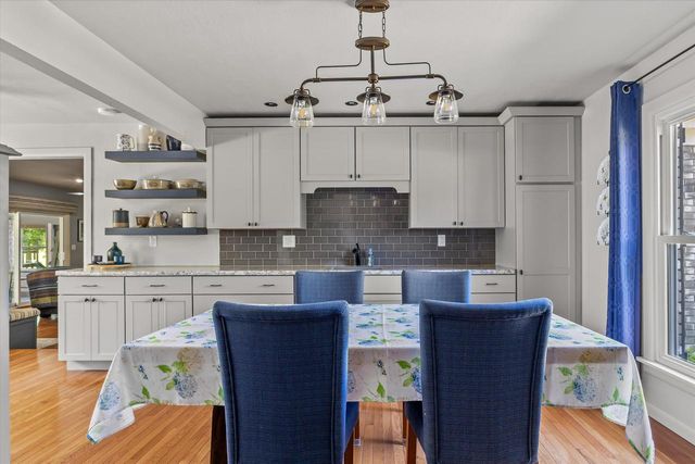 W5010 Hawk ROAD, Elkhorn, WI 53121