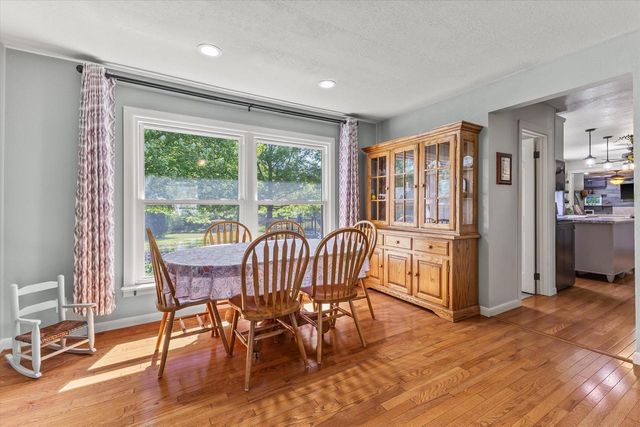 W5010 Hawk ROAD, Elkhorn, WI 53121