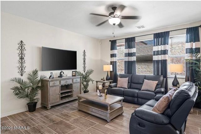 128 Monteine Trail, Sunland Park, NM 88008