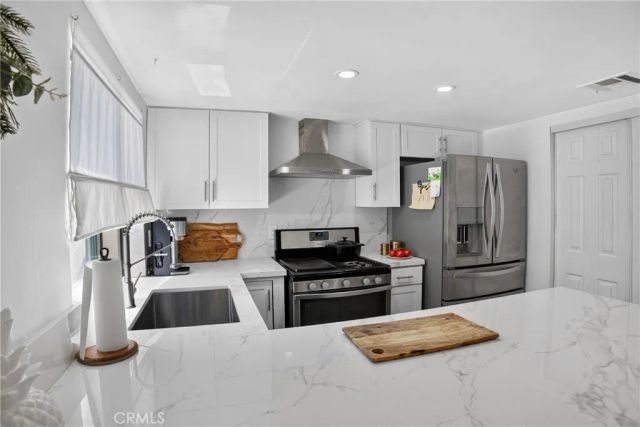 15230 Roxford st 62, Sylmar, CA 91342