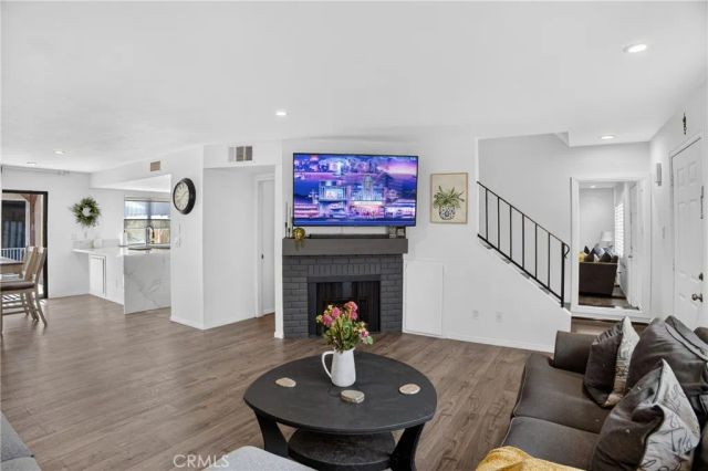 15230 Roxford st 62, Sylmar, CA 91342