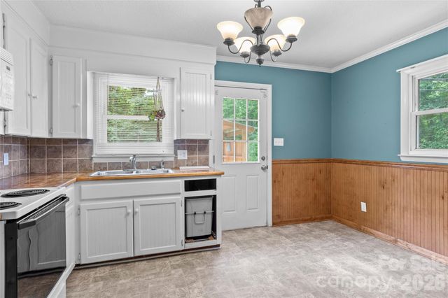 152 Blue Ridge Road, State Road, NC 28676