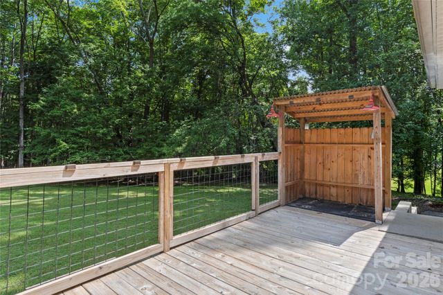 152 Blue Ridge Road, State Road, NC 28676