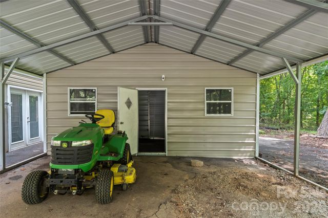 152 Blue Ridge Road, State Road, NC 28676