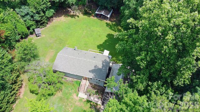 152 Blue Ridge Road, State Road, NC 28676