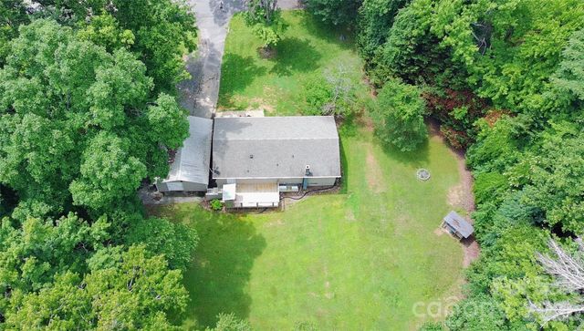 152 Blue Ridge Road, State Road, NC 28676