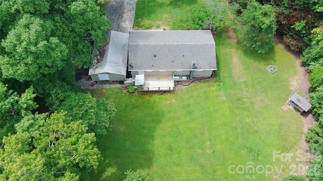 152 Blue Ridge Road, State Road, NC 28676