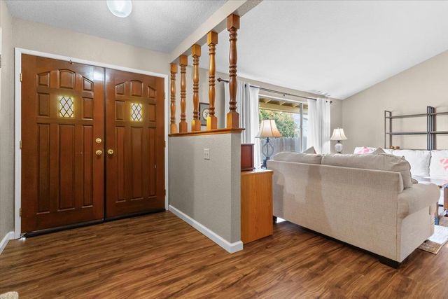 1432 Driftwood Way, Manteca, CA 95337