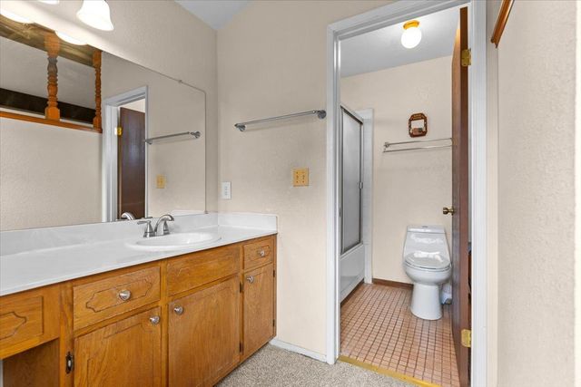 1432 Driftwood Way, Manteca, CA 95337