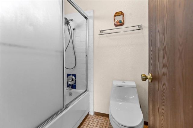 1432 Driftwood Way, Manteca, CA 95337