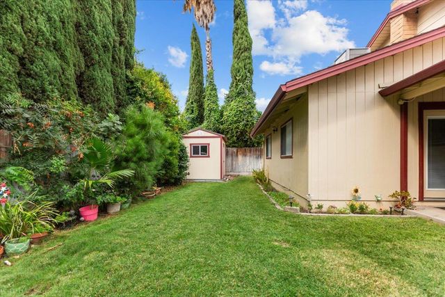 1432 Driftwood Way, Manteca, CA 95337