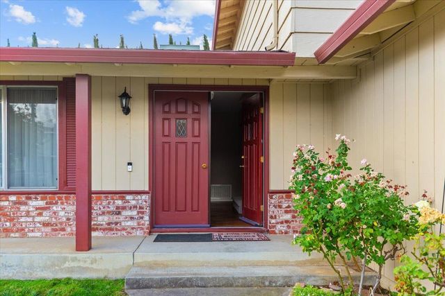 1432 Driftwood Way, Manteca, CA 95337