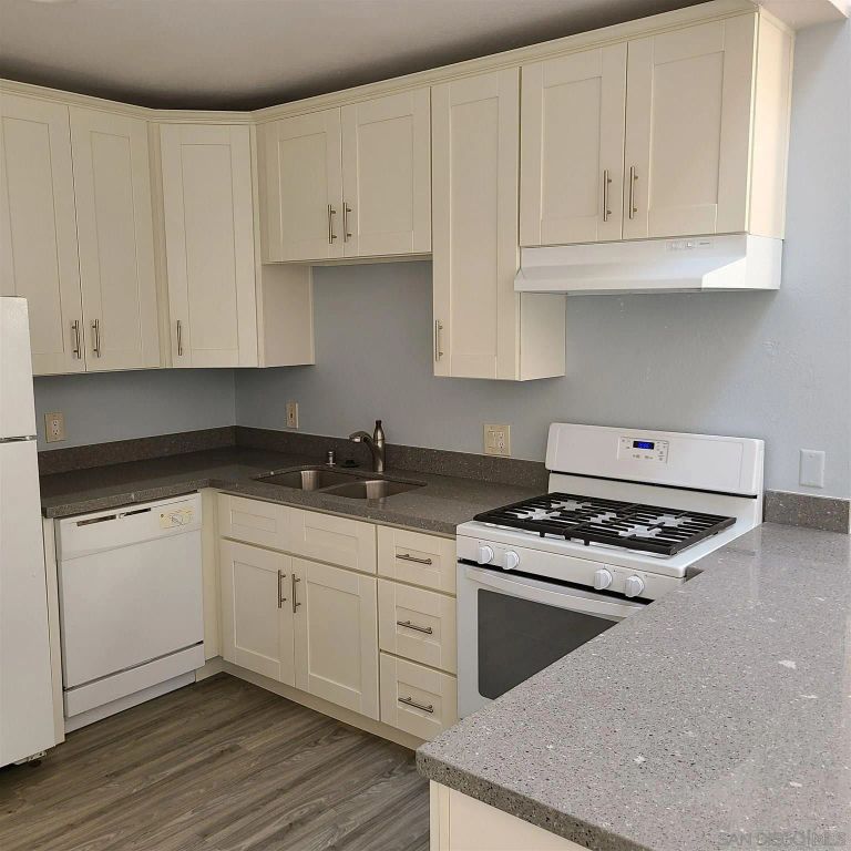 245-247 E GLAUCUS STREET 247A, Encinitas, CA 92024