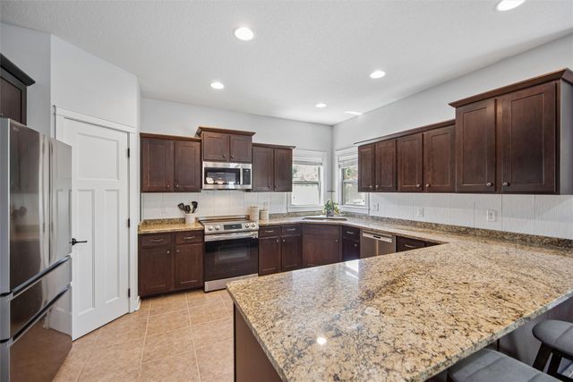 4512 NW 167th Street, Clive, IA 50325