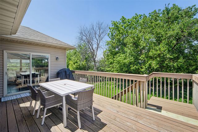 4512 NW 167th Street, Clive, IA 50325
