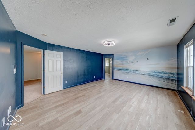 1125 Central Park Boulevard N, Greenwood, IN 46143