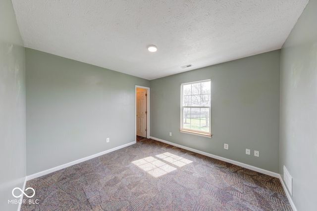 1125 Central Park Boulevard N, Greenwood, IN 46143