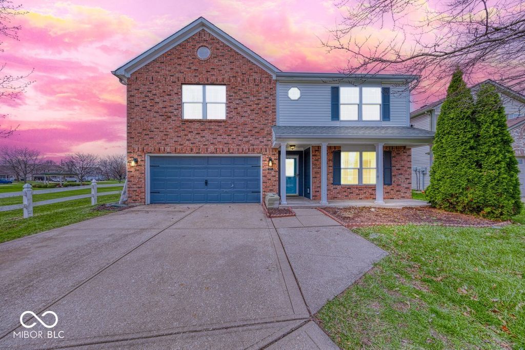 1125 Central Park Boulevard N, Greenwood, IN 46143