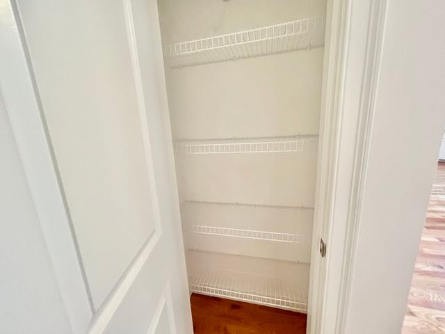 185 Essex Street 4D, Melrose, MA 02176