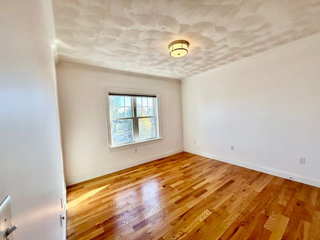 185 Essex Street 4D, Melrose, MA 02176