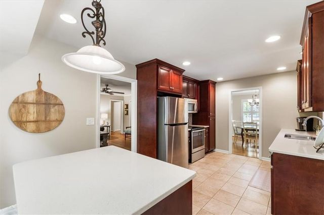 2266 Winding Woods Drive, Tucker, GA 30084