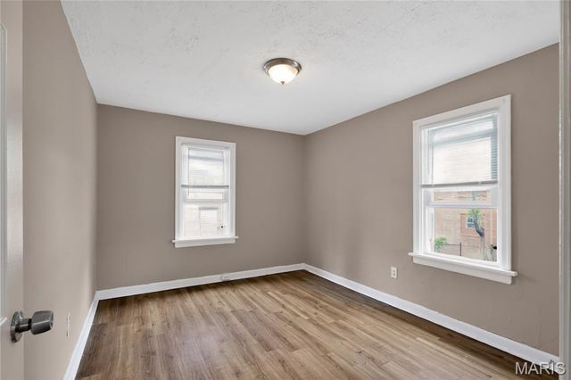 5512 Belridge Court, St Louis, MO 63136