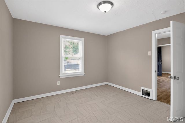 5512 Belridge Court, St Louis, MO 63136