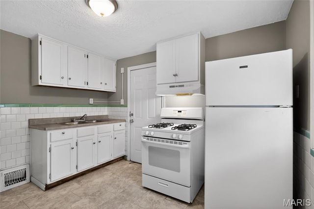 5512 Belridge Court, St Louis, MO 63136