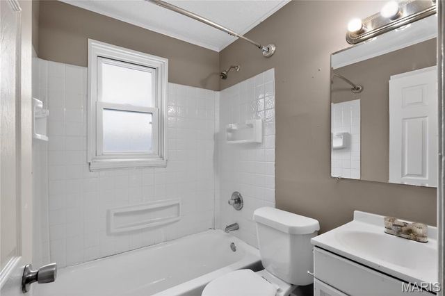5512 Belridge Court, St Louis, MO 63136
