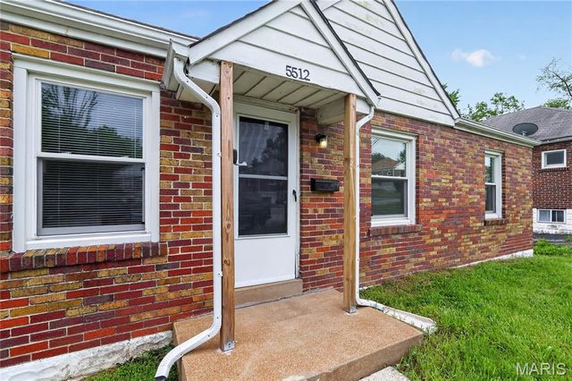 5512 Belridge Court, St Louis, MO 63136