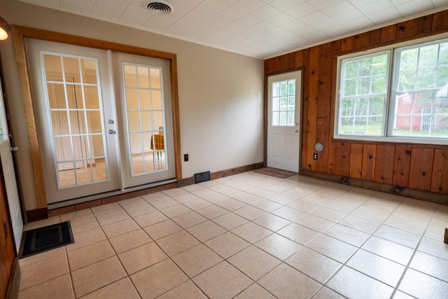 4241 136th Avenue, Holland, MI 49424