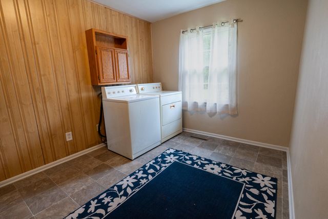 4241 136th Avenue, Holland, MI 49424