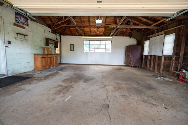 4241 136th Avenue, Holland, MI 49424