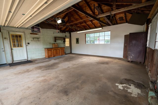 4241 136th Avenue, Holland, MI 49424