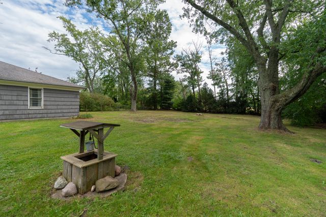 4241 136th Avenue, Holland, MI 49424