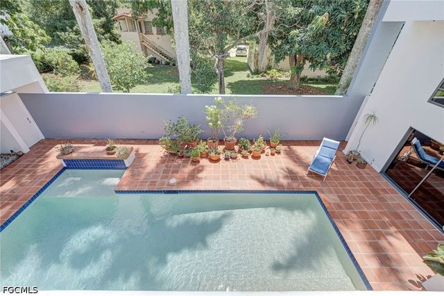 1215 Caloosa DR, Fort Myers, FL 33901
