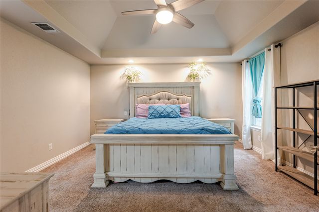 4016 Cherokee Court, Granbury, TX 76048