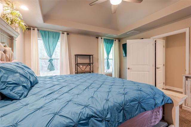 4016 Cherokee Court, Granbury, TX 76048
