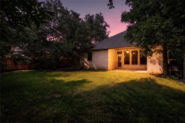 4016 Cherokee Court, Granbury, TX 76048