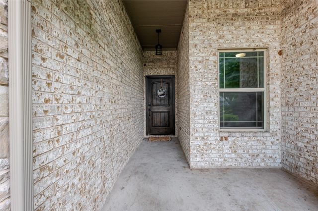 4016 Cherokee Court, Granbury, TX 76048