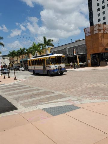 5252 NW 85th Ave 1104, Doral, FL 33166