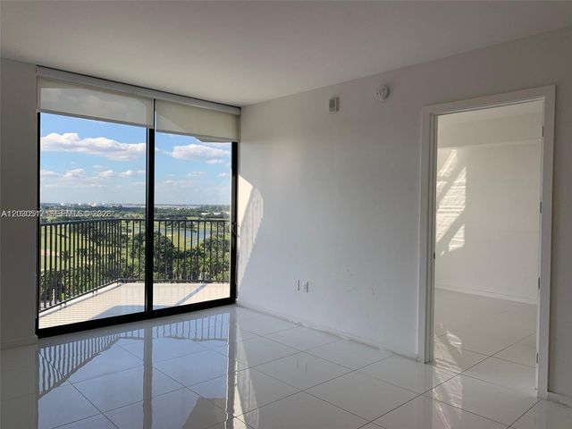 5252 NW 85th Ave 1104, Doral, FL 33166