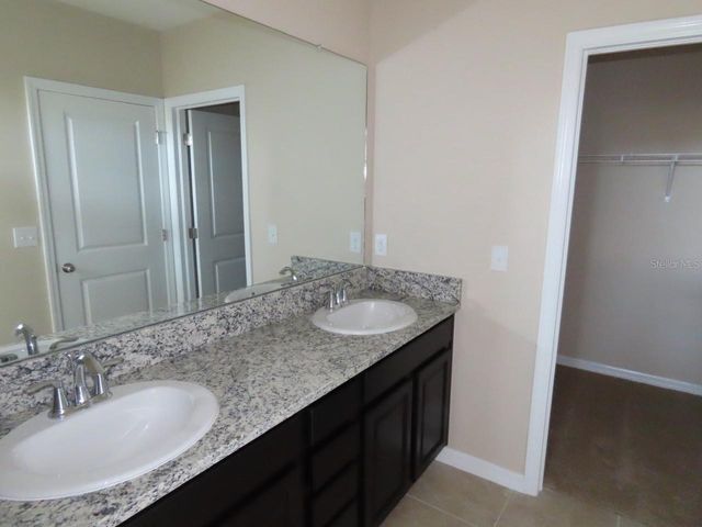 8725 DAYDREAM STREET, Sarasota, FL 34238