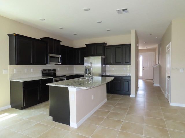 8725 DAYDREAM STREET, Sarasota, FL 34238