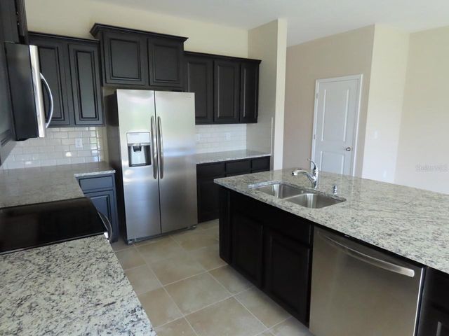 8725 DAYDREAM STREET, Sarasota, FL 34238